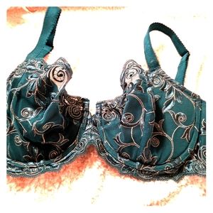 NWOT 36D Soma Sensuous Balconet Lace Bra